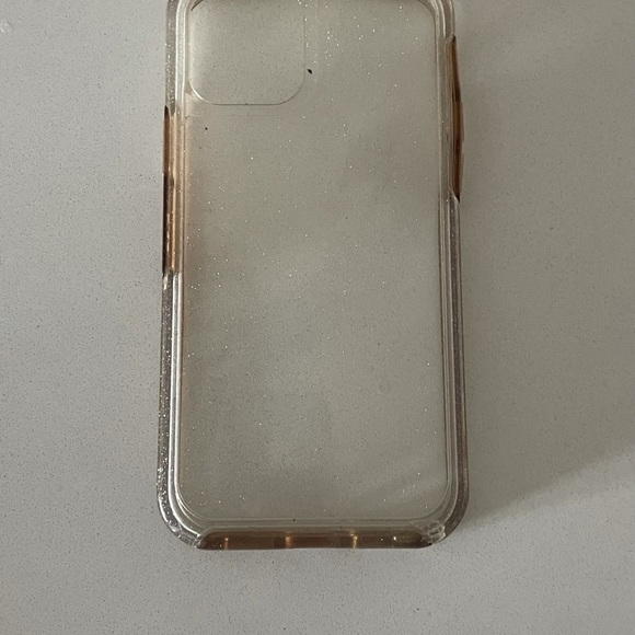 Clear iPhone otter box case - Picture 1 of 1